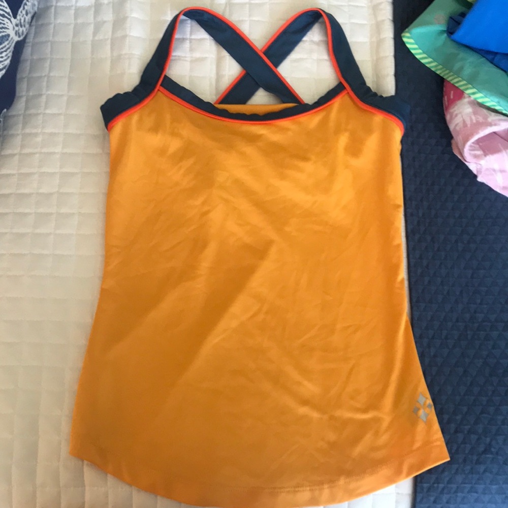 Running tank top